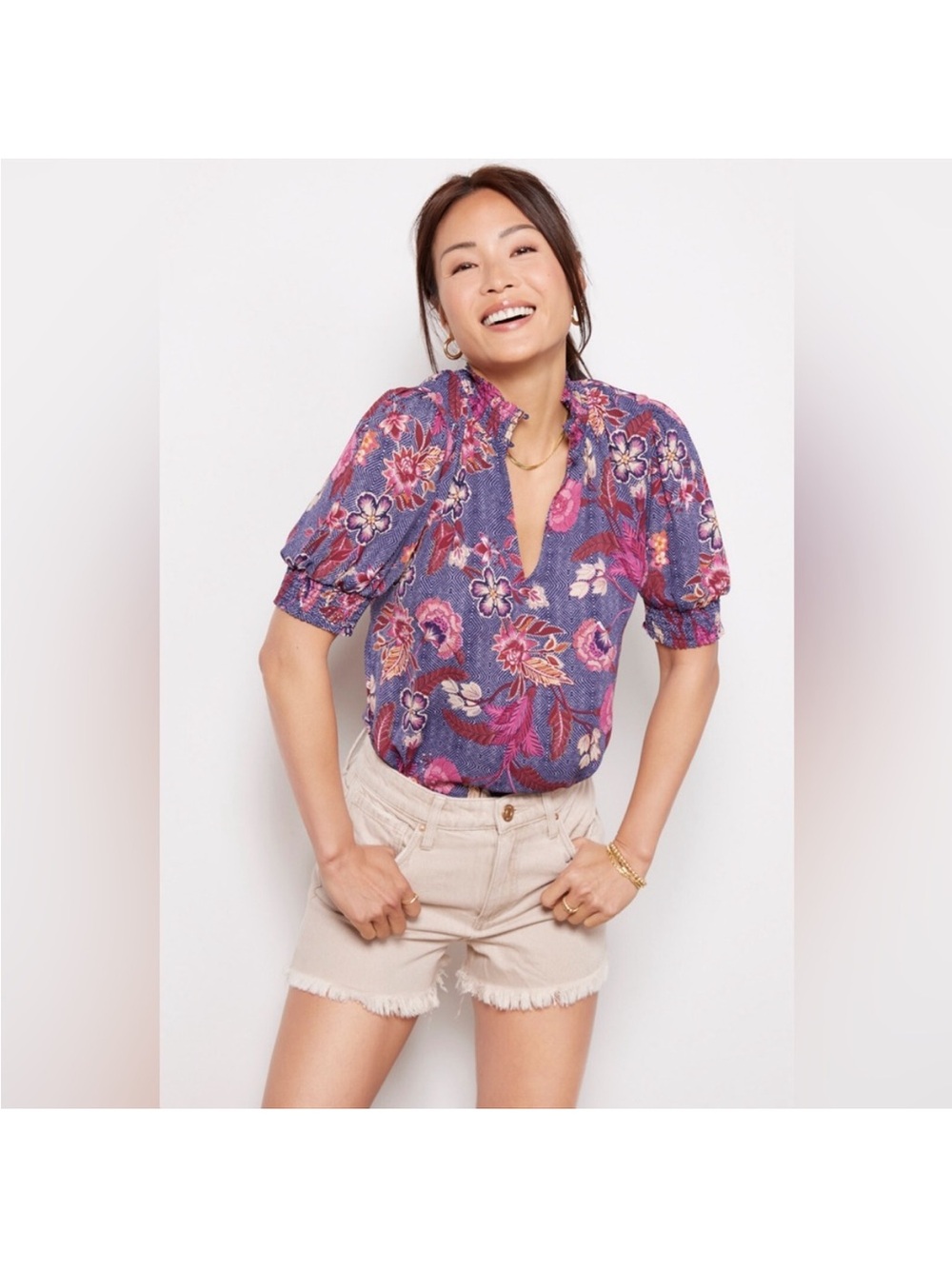 Evereve, Floral Smocked Neck Short Sleeve Blouse, M